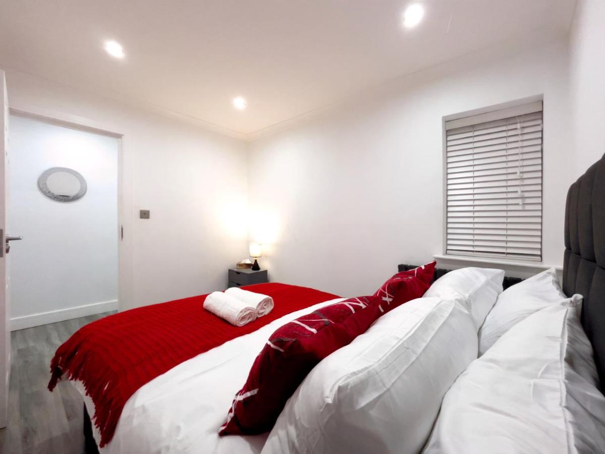Karen'S Place In Windsor Luaran gambar